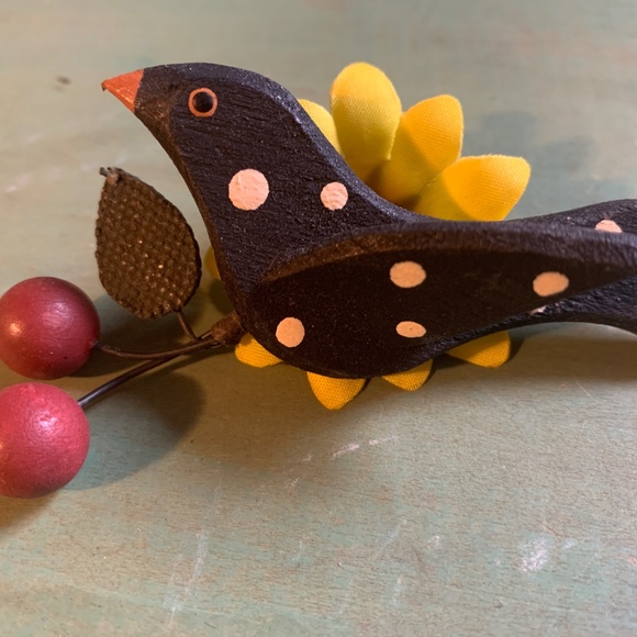Rare Vintage 70's Painted Black Polka Dot Bird & Cherries Brooch - Handmade - Picture 3 of 9